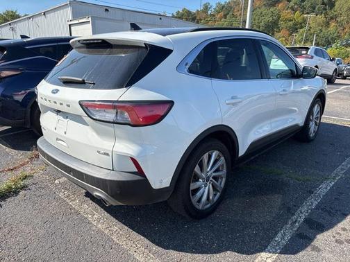 2021 Ford Escape Titanium