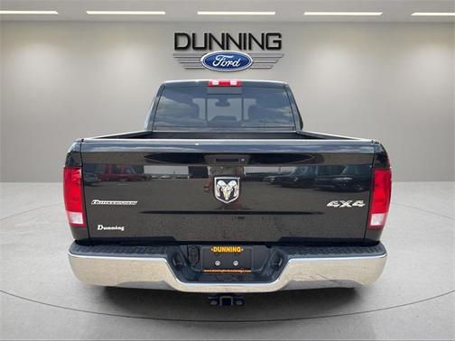 2015 RAM 1500 SLT