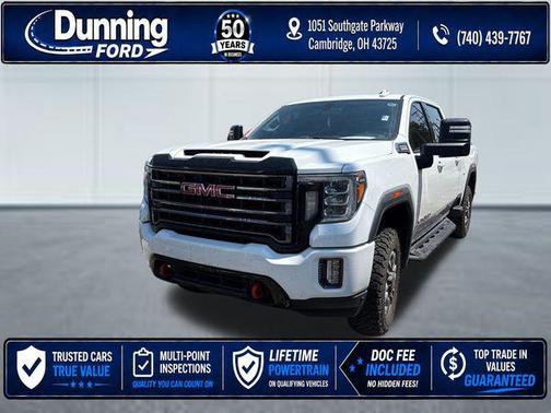 Summit White 2021 GMC Sierra 2500 AT4