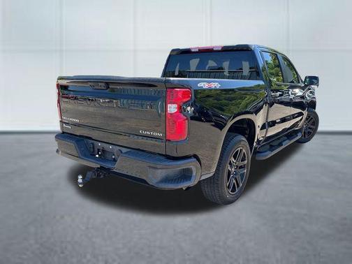 Black 2024 Chevrolet Silverado 1500 Custom