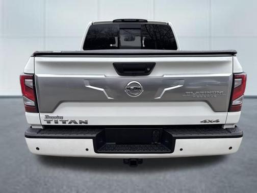 2021 Nissan Titan Platinum Reserve