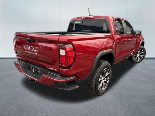2023 GMC Canyon AT4