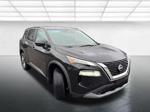 2022 Nissan Rogue S
