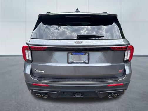 Carbonized Gray Metallic 2025 Ford Explorer ST