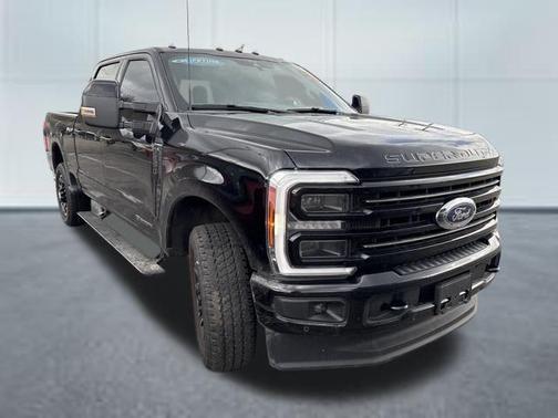 2025 Ford F-350 Platinum