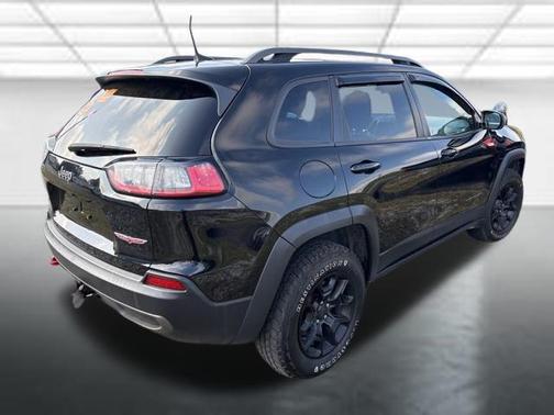 2019 Jeep Cherokee Trailhawk Elite