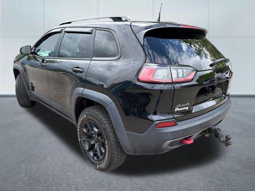 Diamond Black Crystal Pearlcoat 2019 Jeep Cherokee Trailhawk Elite