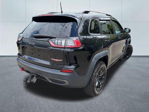 Diamond Black Crystal Pearlcoat 2019 Jeep Cherokee Trailhawk Elite