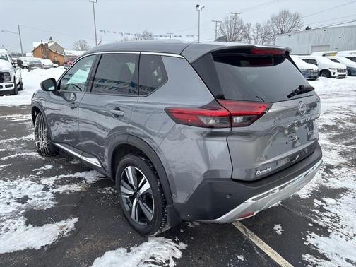 2023 Nissan Rogue Platinum