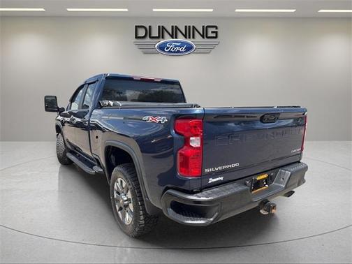 2022 Chevrolet Silverado 2500 Custom