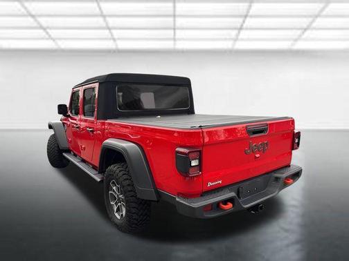 2024 Jeep Gladiator Mojave