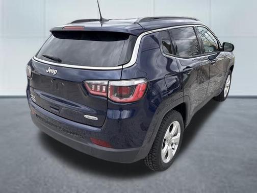 Jazz Blue Pearlcoat 2018 Jeep Compass Latitude