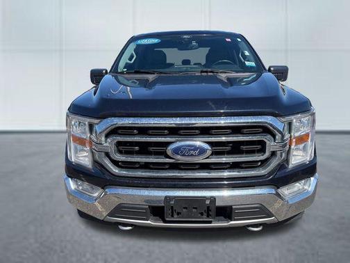 Blue 2021 Ford F-150 XLT