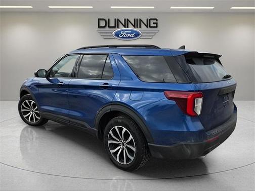 2023 Ford Explorer ST-Line