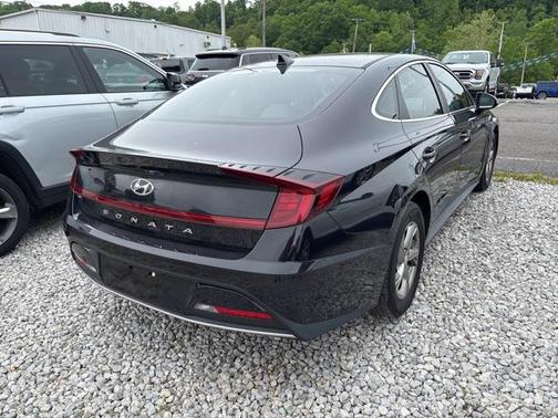2023 Hyundai SONATA SE