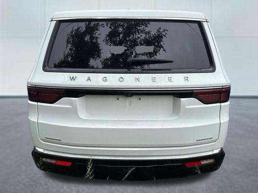 Bright White Clearcoat 2023 Jeep Wagoneer Series II