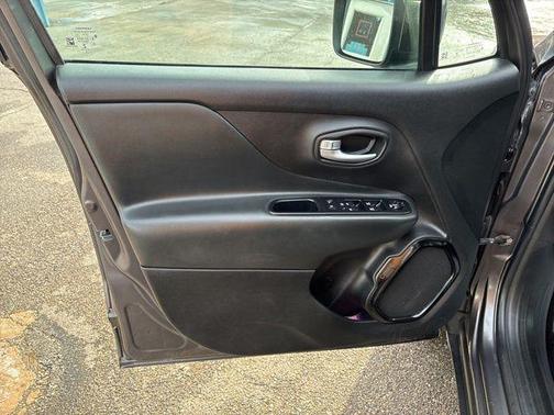 2018 Jeep Renegade Altitude