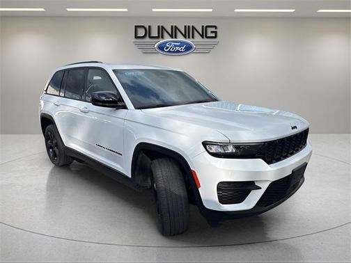 2023 Jeep Grand Cherokee Altitude