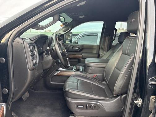 2023 Chevrolet Silverado 3500 High Country