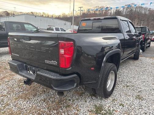 2023 Chevrolet Silverado 3500 High Country