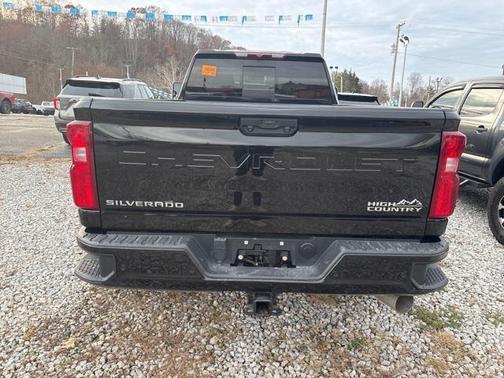 2023 Chevrolet Silverado 3500 High Country