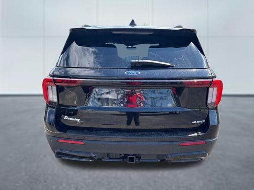 Agate Black Metallic 2026 Ford Explorer ST-Line