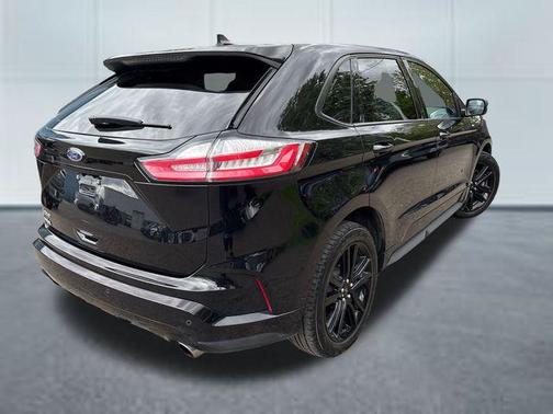 Agate Black 2020 Ford Edge ST