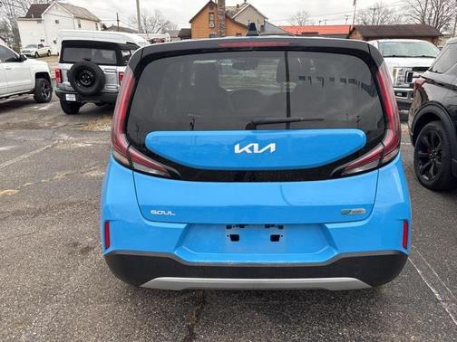 2023 Kia Soul EX