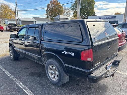 2003 Chevrolet S-10 Base