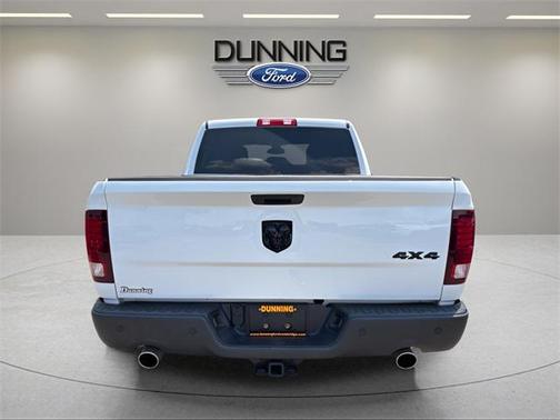 2021 RAM 1500 Classic SLT