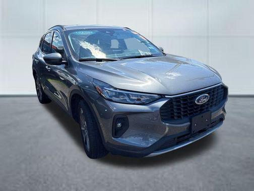 Carbonized Gray Metallic 2025 Ford Escape Platinum