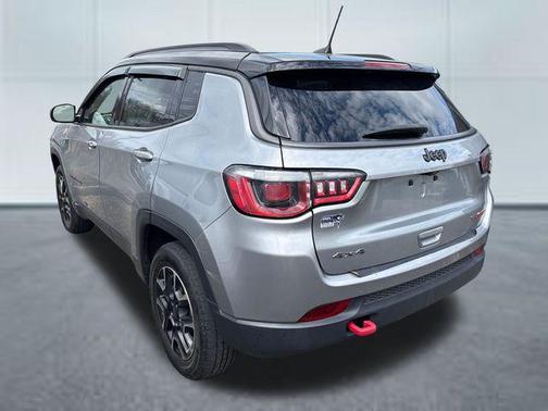 Billet Silver Metallic Clearcoat 2020 Jeep Compass Trailhawk