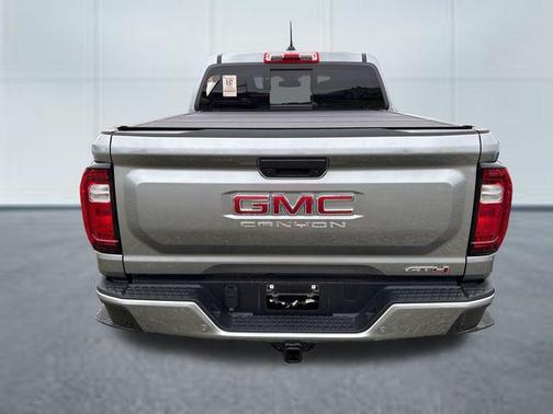 Sterling Metallic 2025 GMC Canyon AT4
