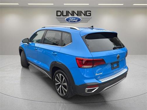 2023 Volkswagen Taos 1.5T SE