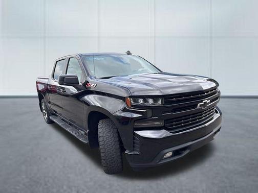 Black 2020 Chevrolet Silverado 1500 RST
