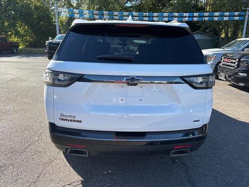 2021 Chevrolet Traverse Premier