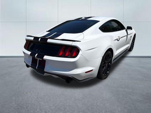 Oxford White 2016 Ford Mustang GT Premium