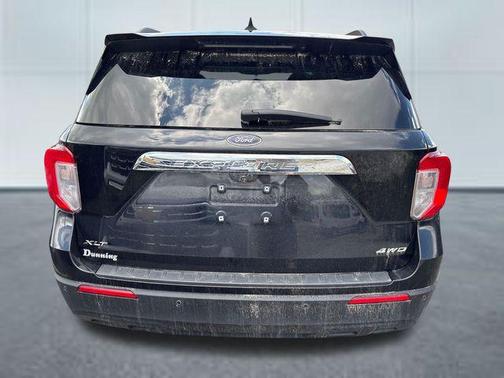 Agate Black Metallic 2021 Ford Explorer XLT