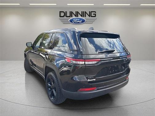 2023 Jeep Grand Cherokee Altitude