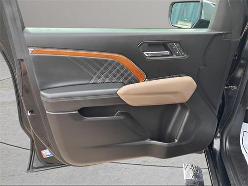 2023 GMC Canyon Denali
