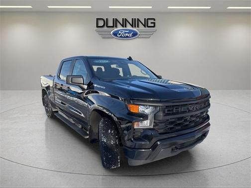 2023 Chevrolet Silverado 1500 Custom