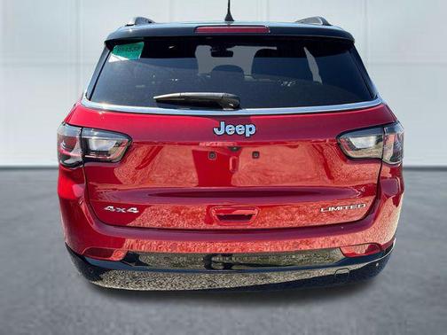 Red Hot Pearlcoat 2024 Jeep Compass Limited