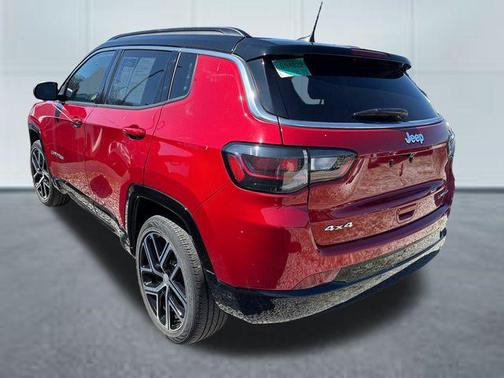 Red Hot Pearlcoat 2024 Jeep Compass Limited