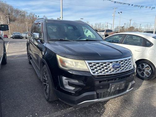 2017 Ford Explorer Platinum