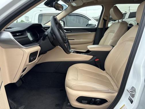 2022 Jeep Grand Cherokee Limited X