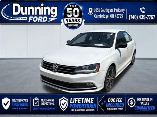 Pure White 2017 Volkswagen Jetta 1.8T Sport
