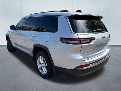 Silver Zynith 2023 Jeep Grand Cherokee L Laredo