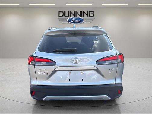 2022 Toyota Corolla Cross XLE