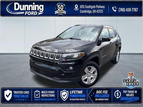 Diamond Black Crystal Pearlcoat 2022 Jeep Compass Latitude
