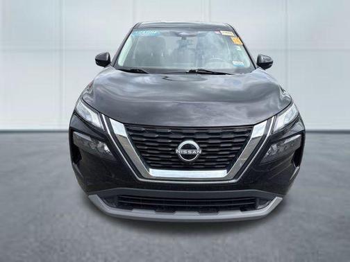 Super Black 2022 Nissan Rogue S
